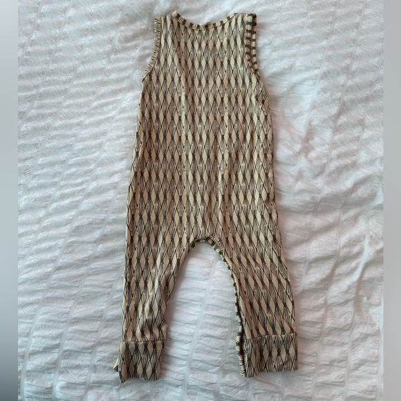 Kate Quinn Bamboo Romper Unisex 12-18m - Picture 3 of 5